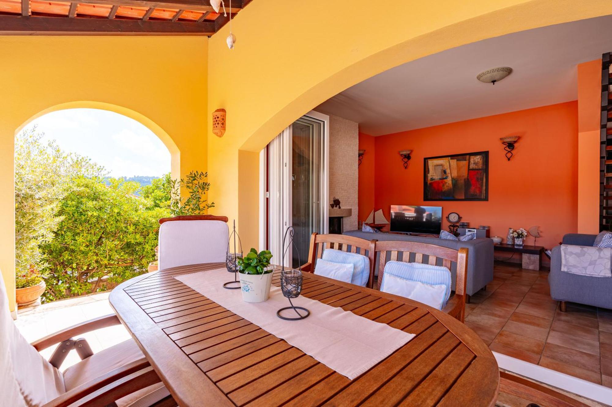 House 4 You Lumbarda Buitenkant foto